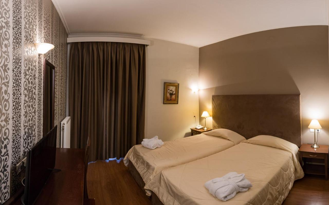 Achillion Hotel Tríkala Extérieur photo