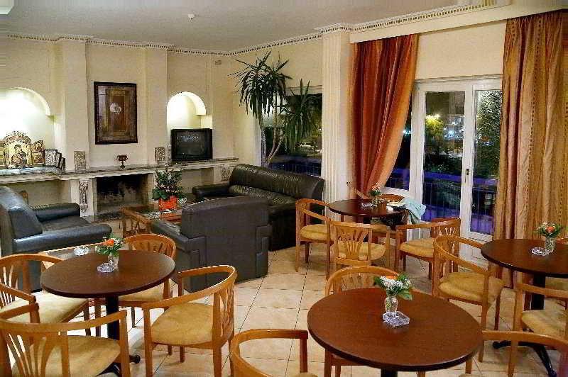 Achillion Hotel Tríkala Extérieur photo